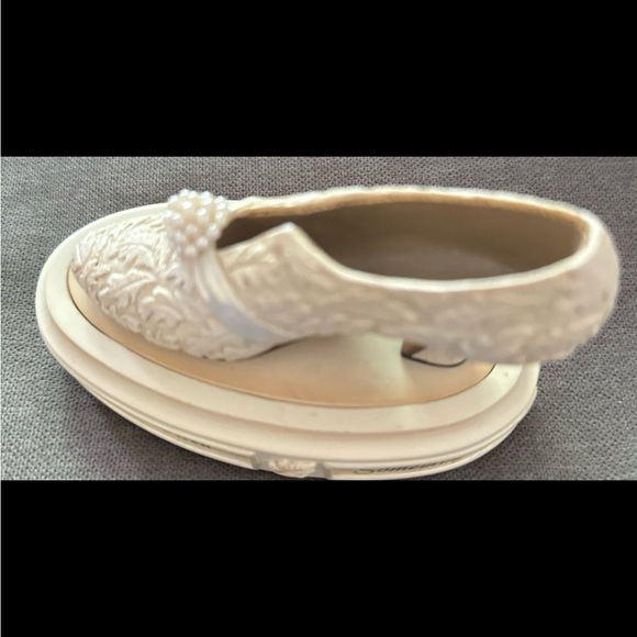 JUST THE RIGHT STYLE BY RAINE "I DO" Trinket BOX … good condition - Picture 2 of 6